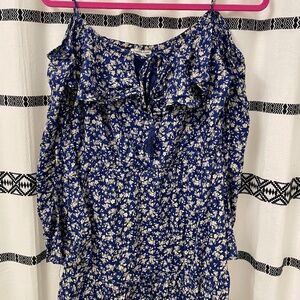 Blue floral dress off the shoulder size M